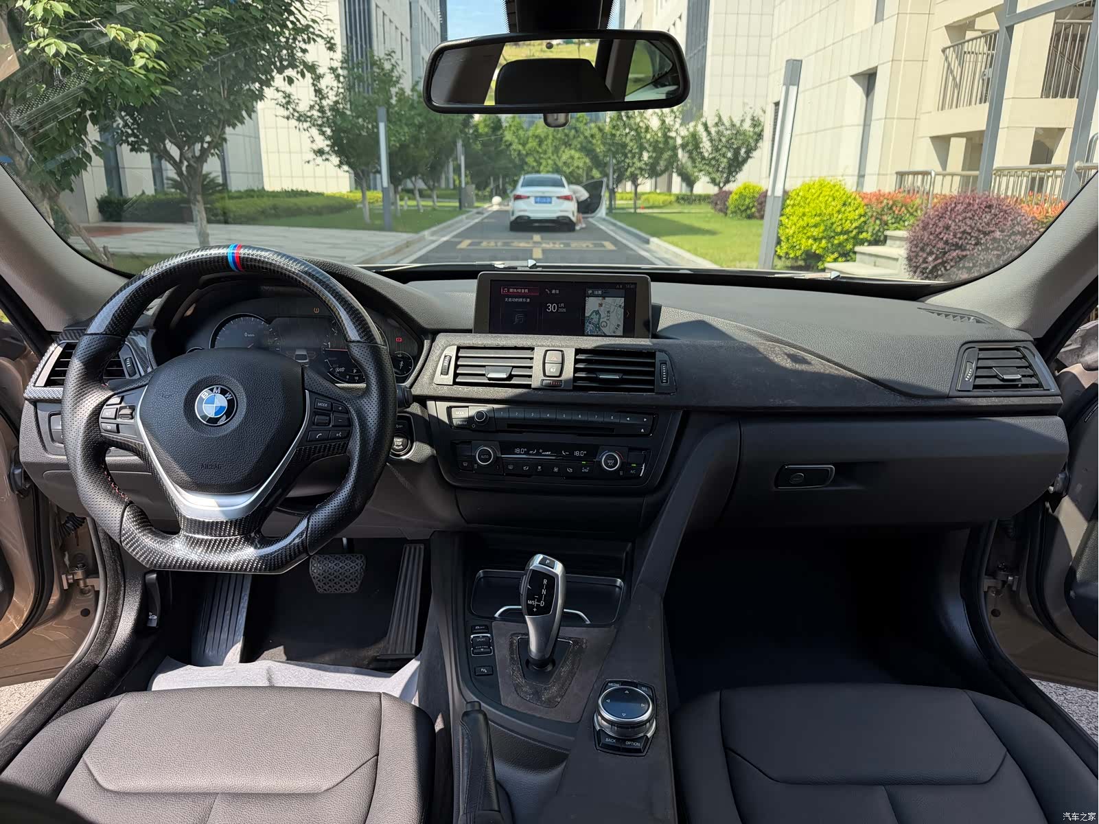 BMW 3 Series, 2016 15