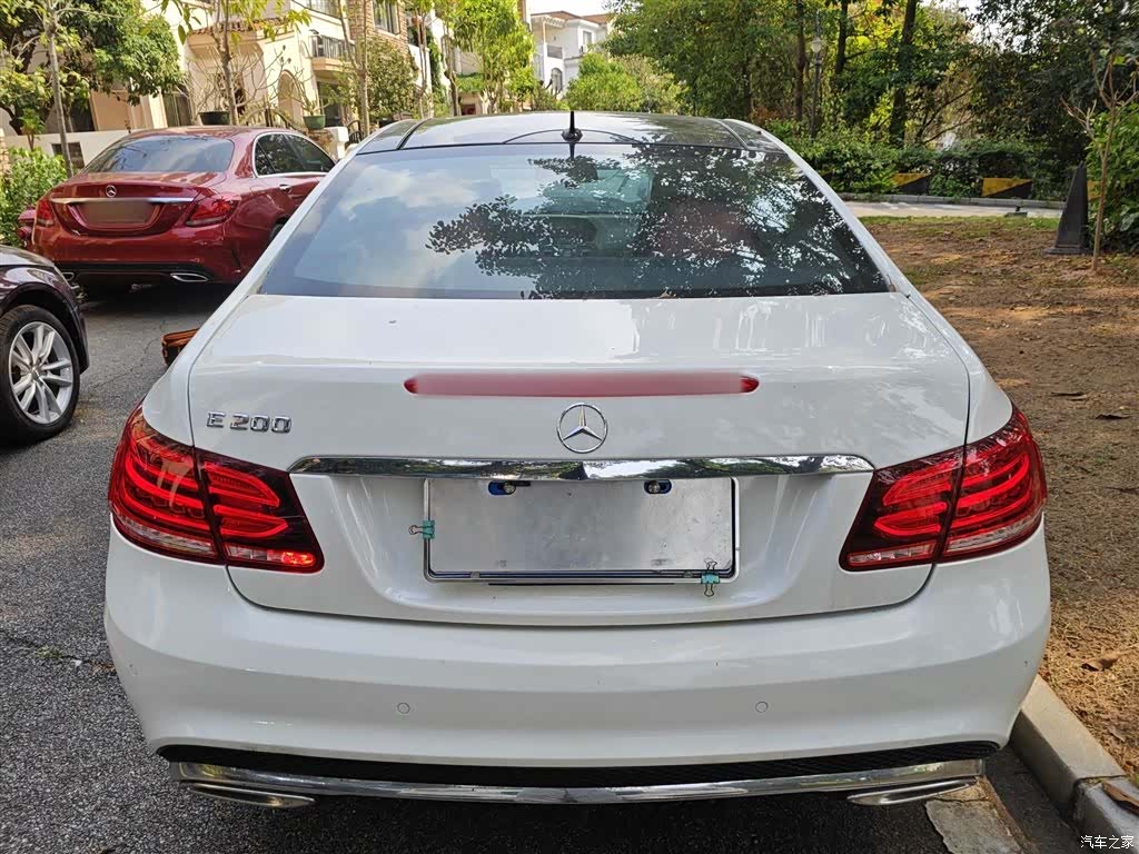 Mercedes-Benz E-Class, 2016 4