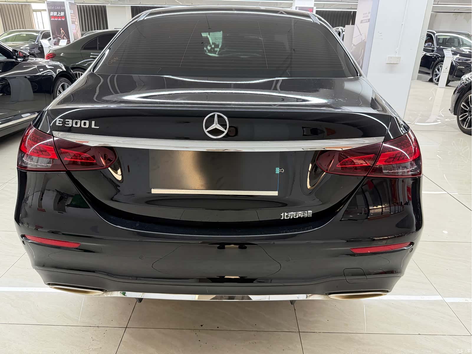 Mercedes-Benz E-Class, 2022 3