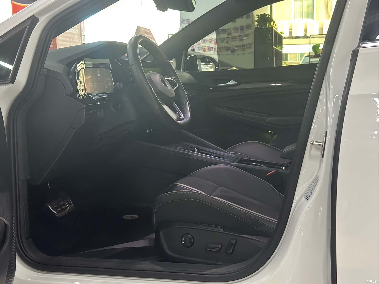 Volkswagen Golf, 2022 16