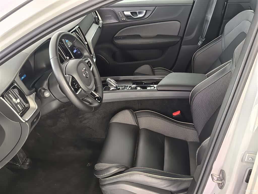 Volvo S60, 2024 18