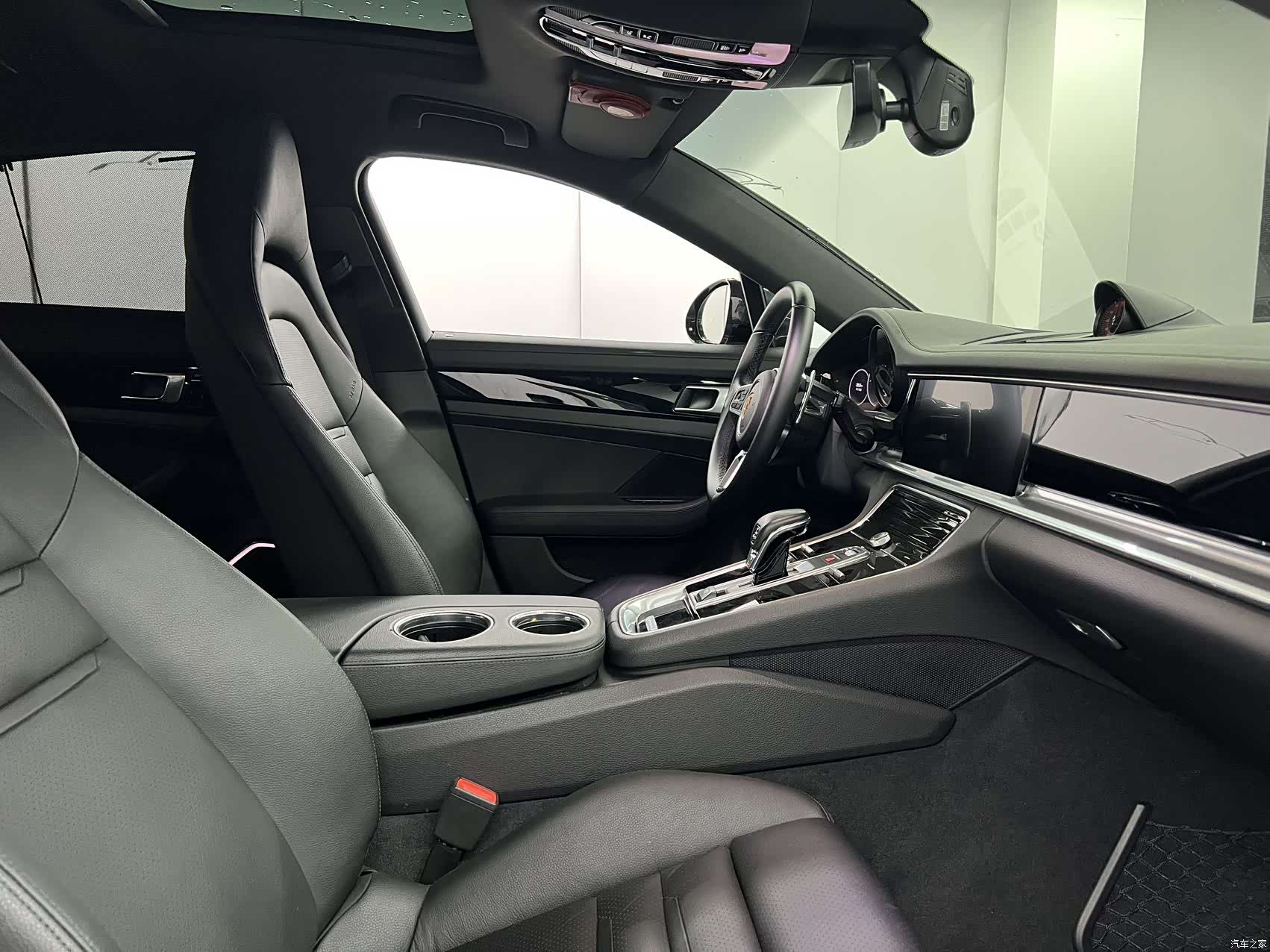 Porsche Panamera, 2018 9