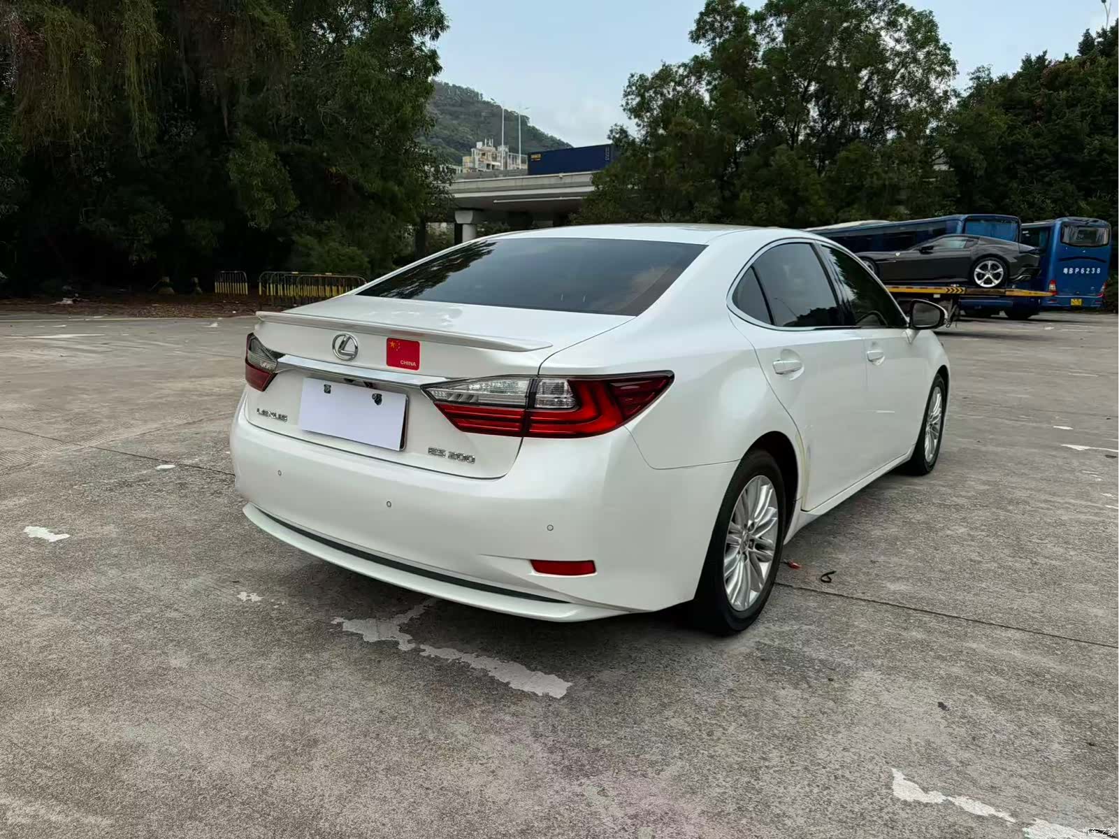 Lexus ES, 2017 4