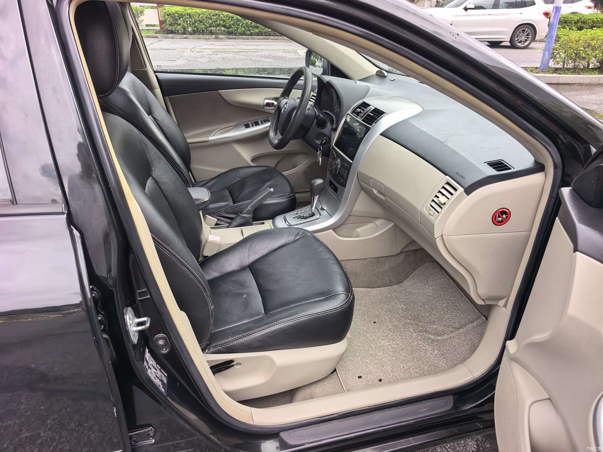 Toyota Corolla, 2011 8