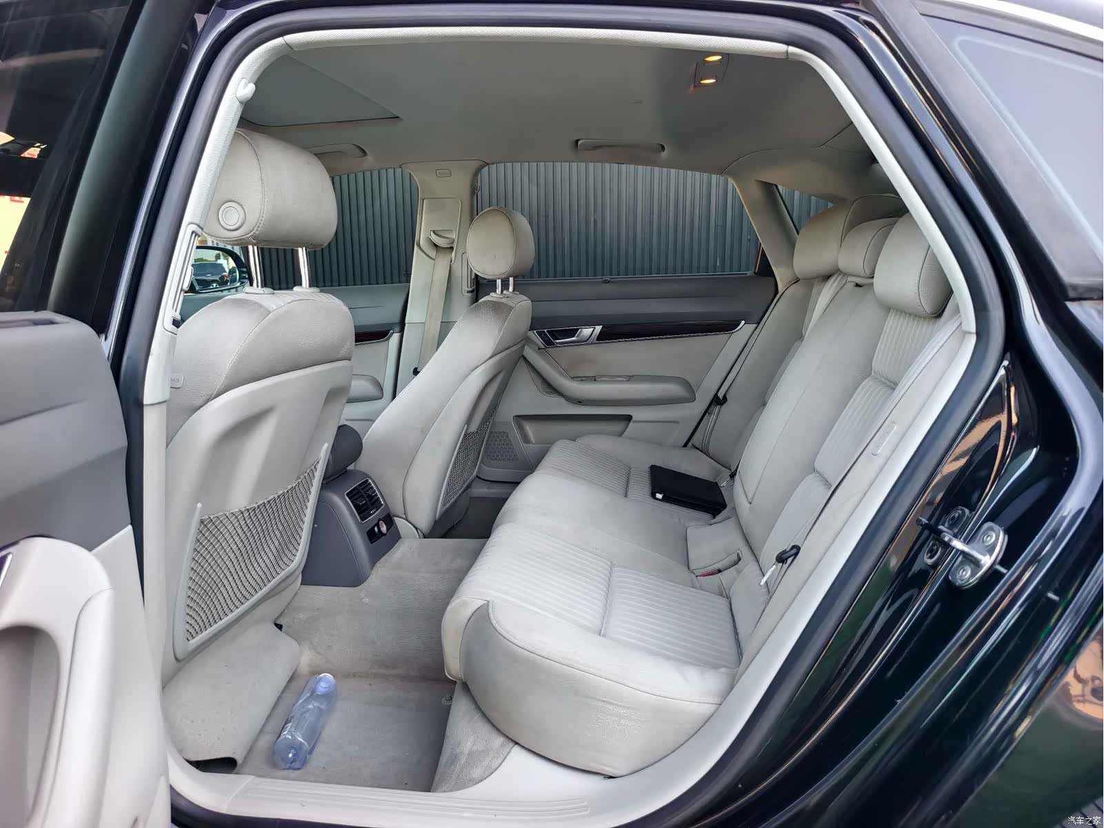 Audi A6L, 2012 15