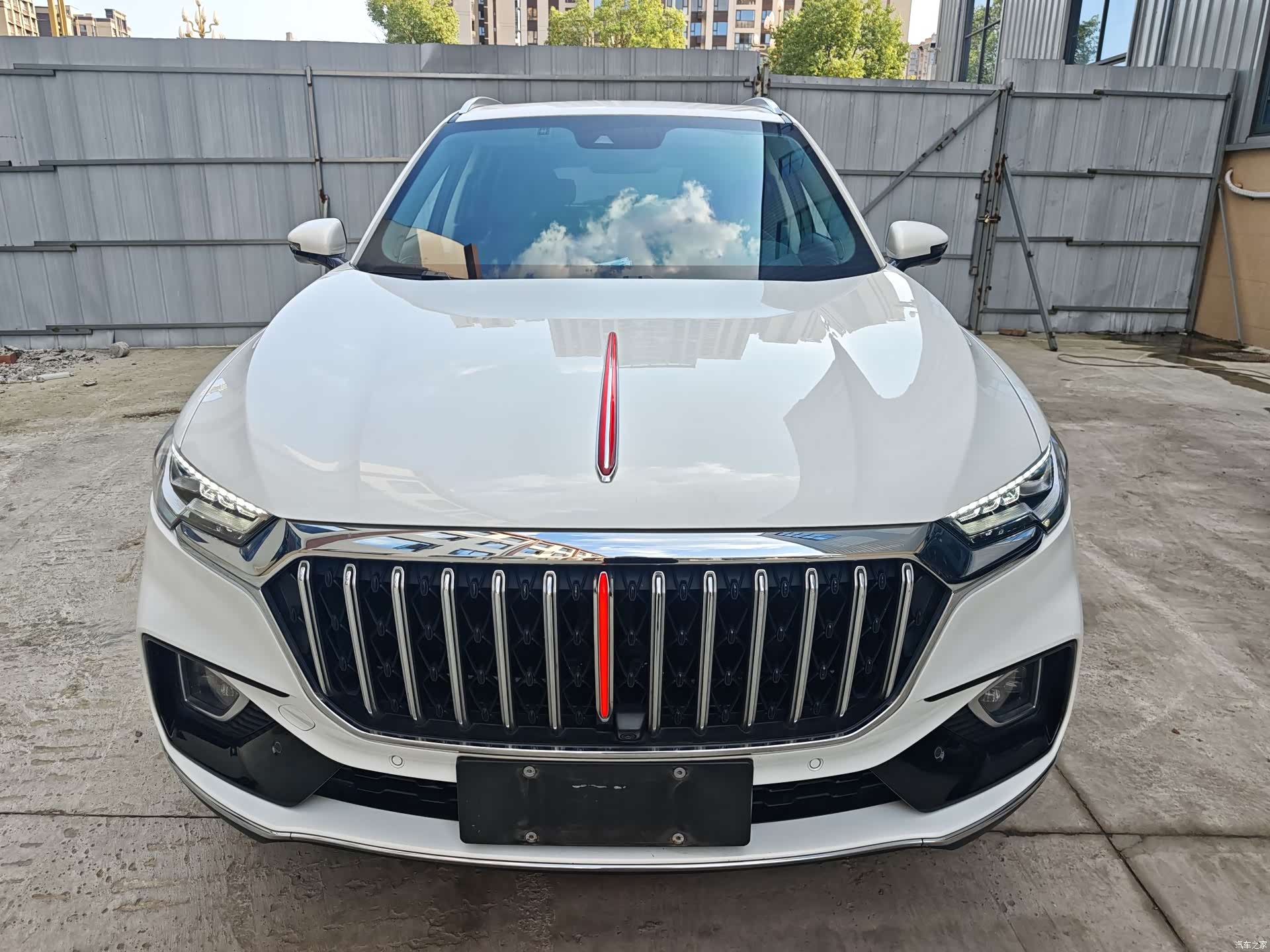 Hongqi HS5, 2023 2
