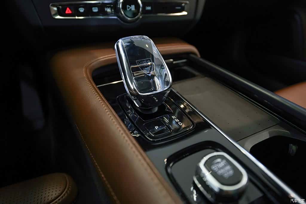 Volvo S90, 2023 3