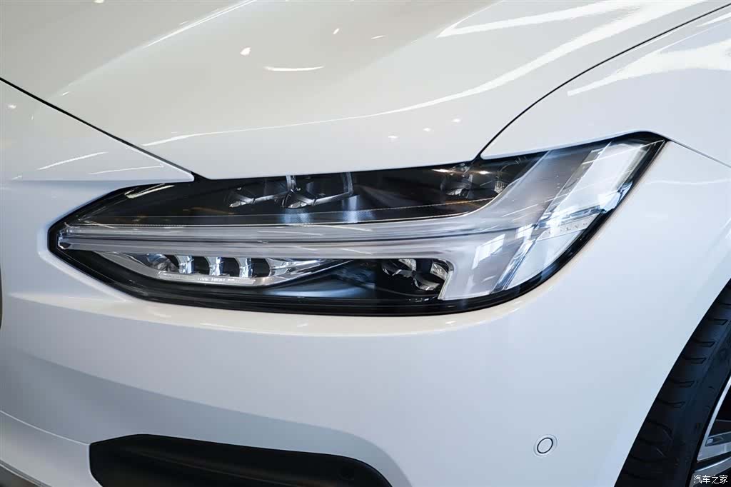 Volvo S90, 2023 6
