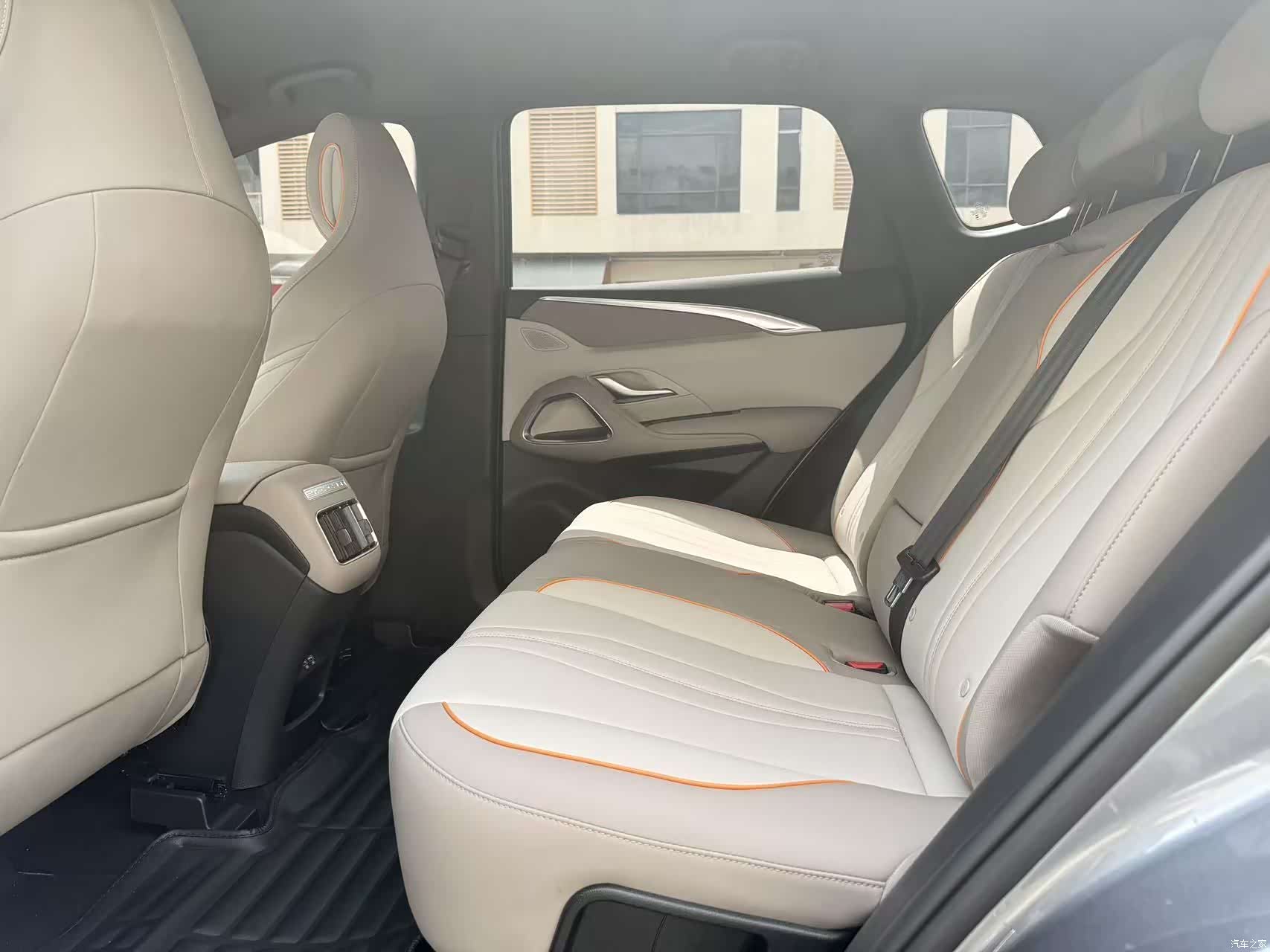 BYD Song, 2024 10