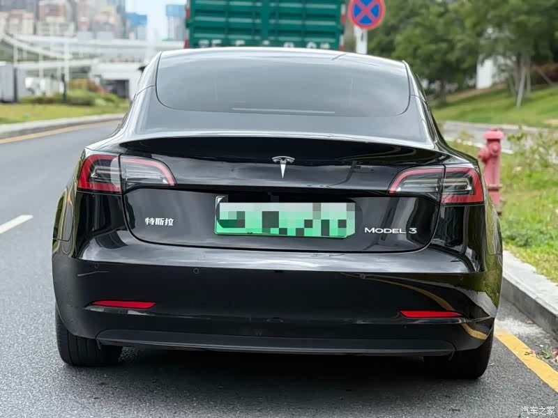 Tesla Model 3, 2023 все фото