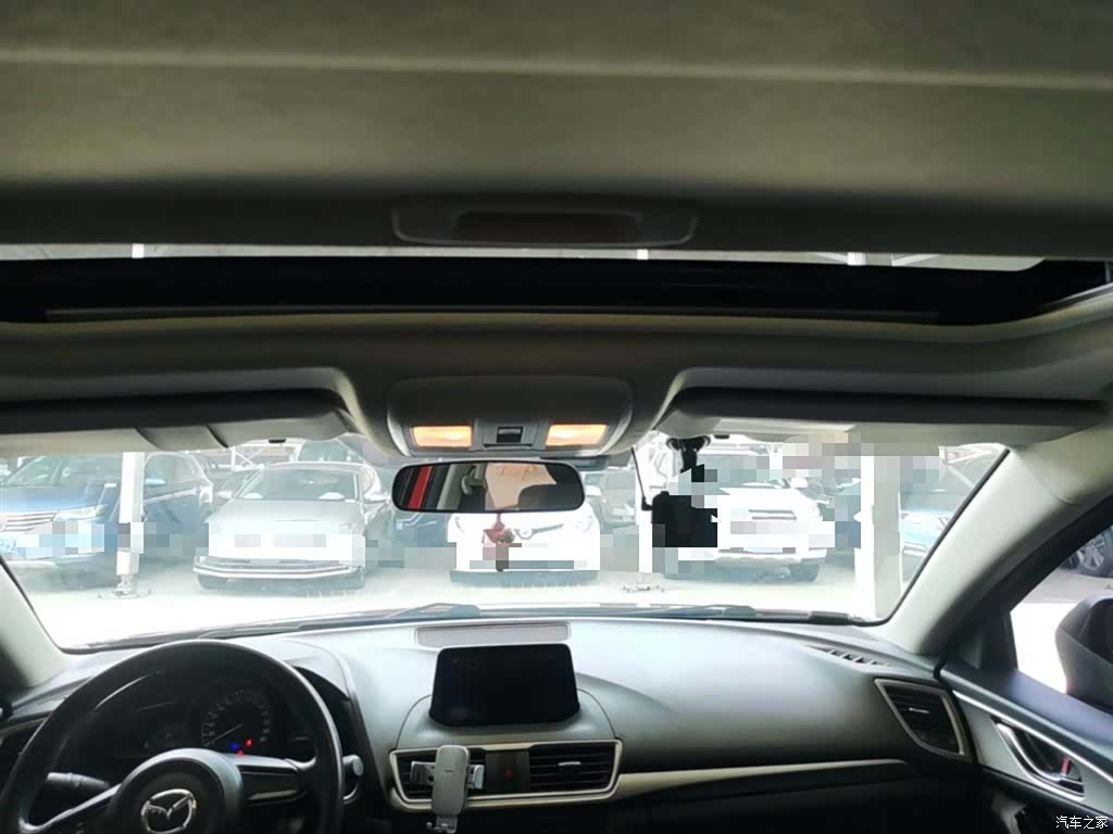 Mazda Mazda3, 2018 18