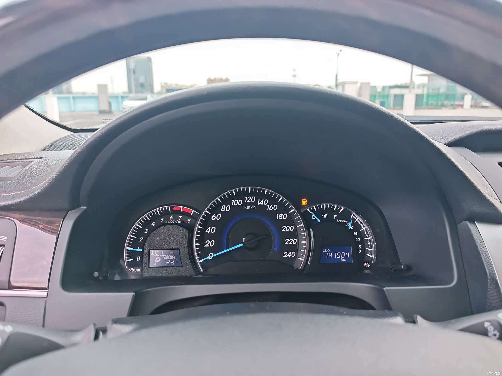 Toyota Camry, 2016 16