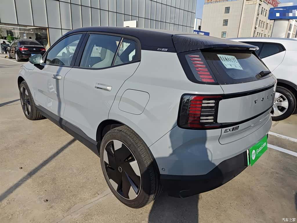 Volvo EX30, 2024 21