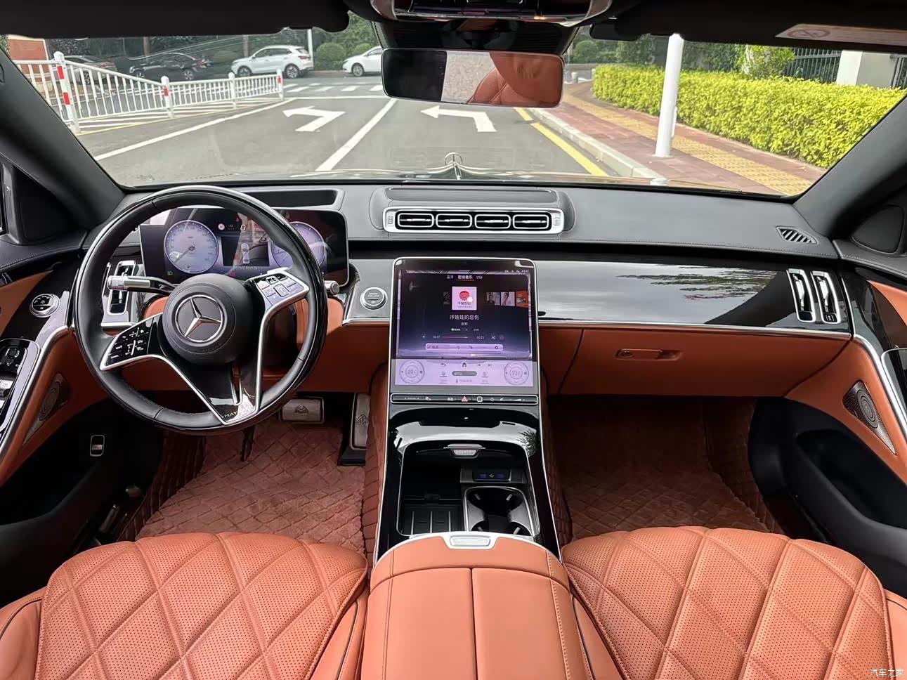 Maybach S-Class, 2023 6