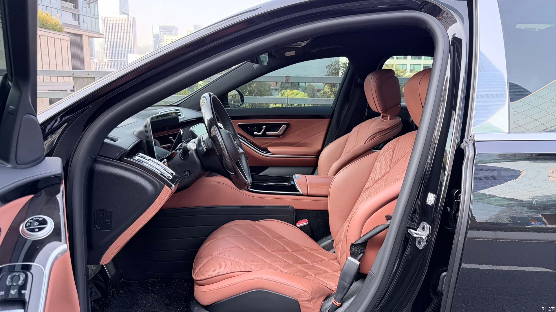 Maybach S-Class, 2022 7