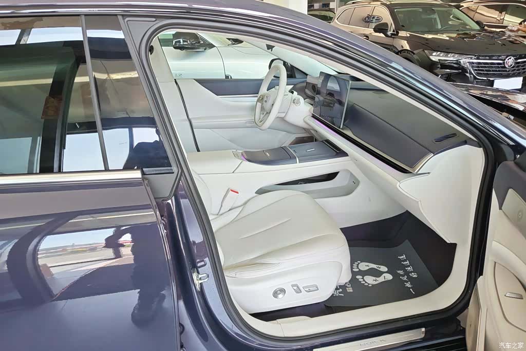Buick L7, 2025 8
