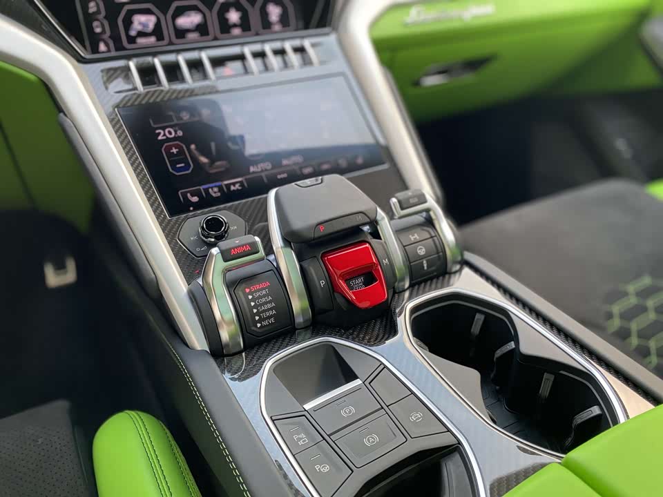 Lamborghini Urus