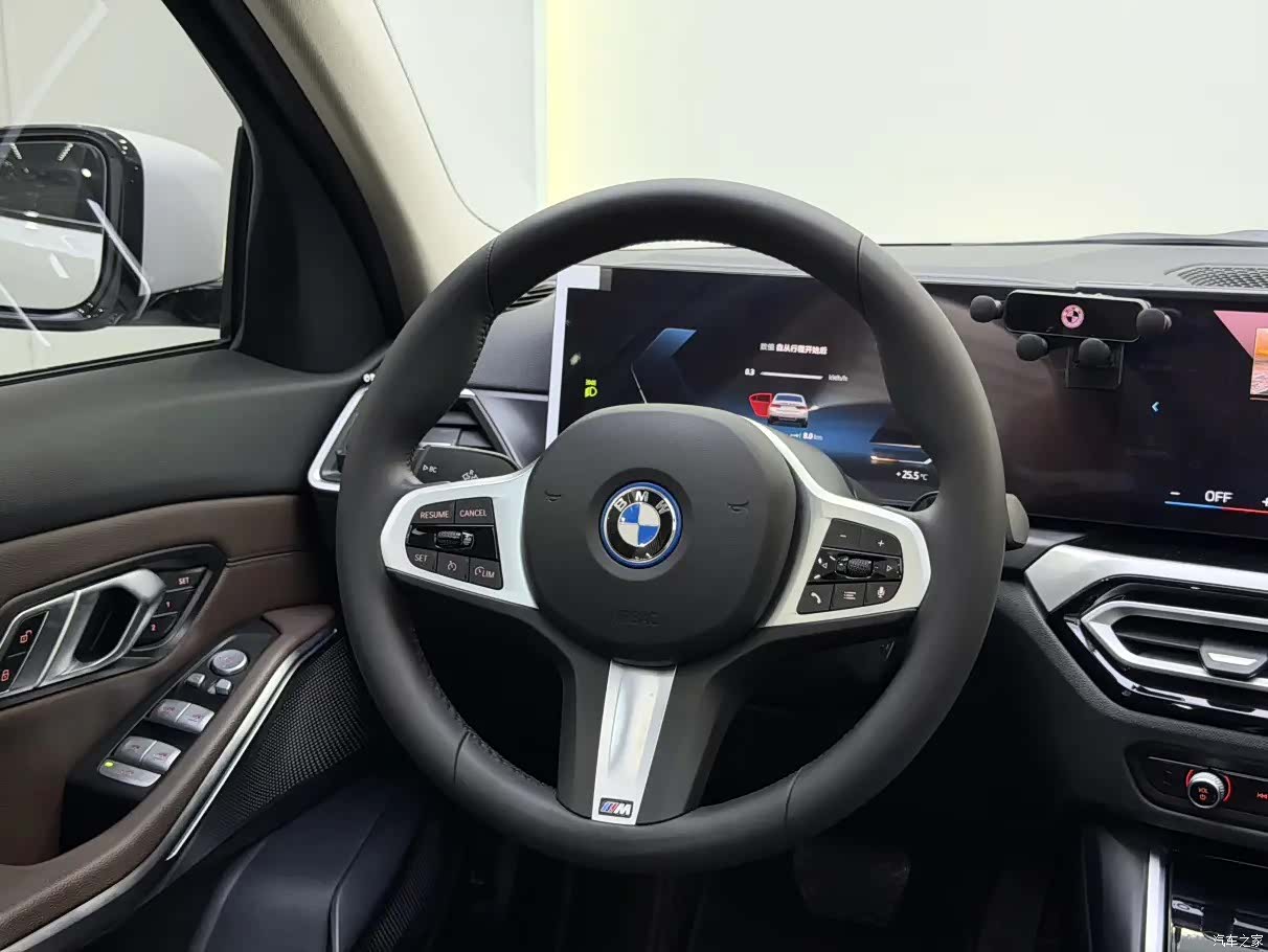 BMW i3, 2024 9