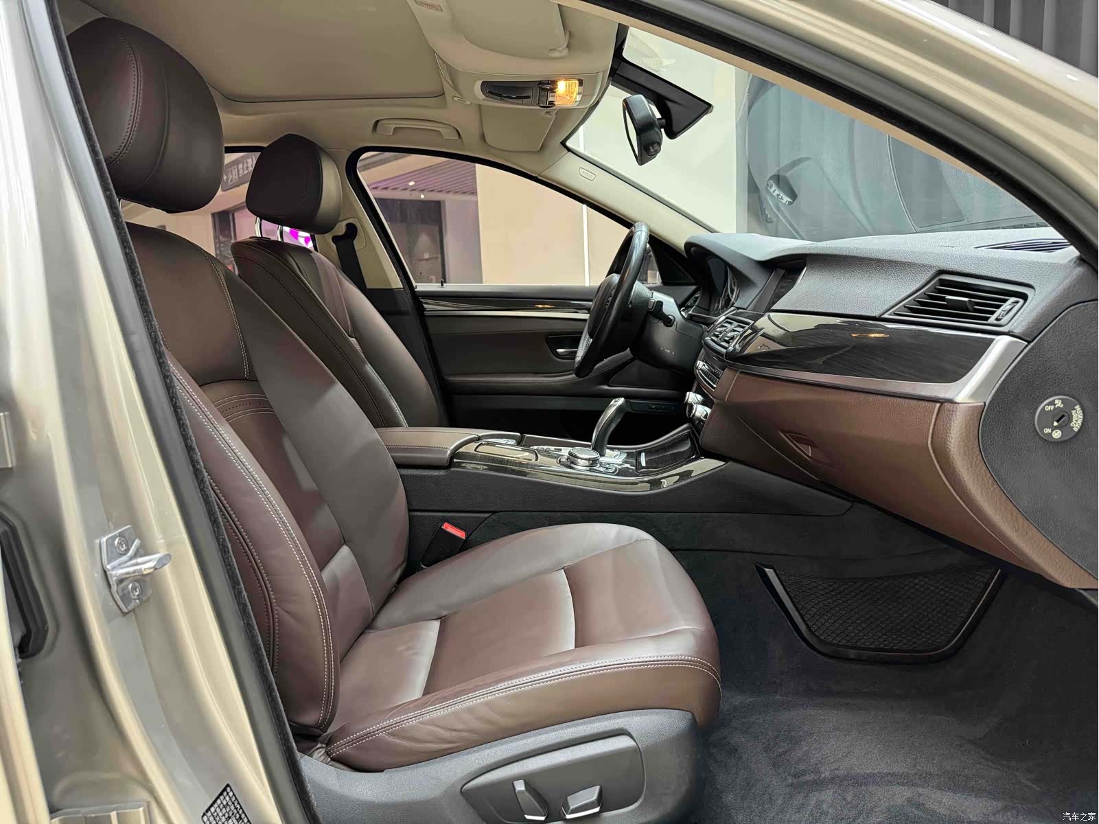 BMW 5 Series, 2016 29