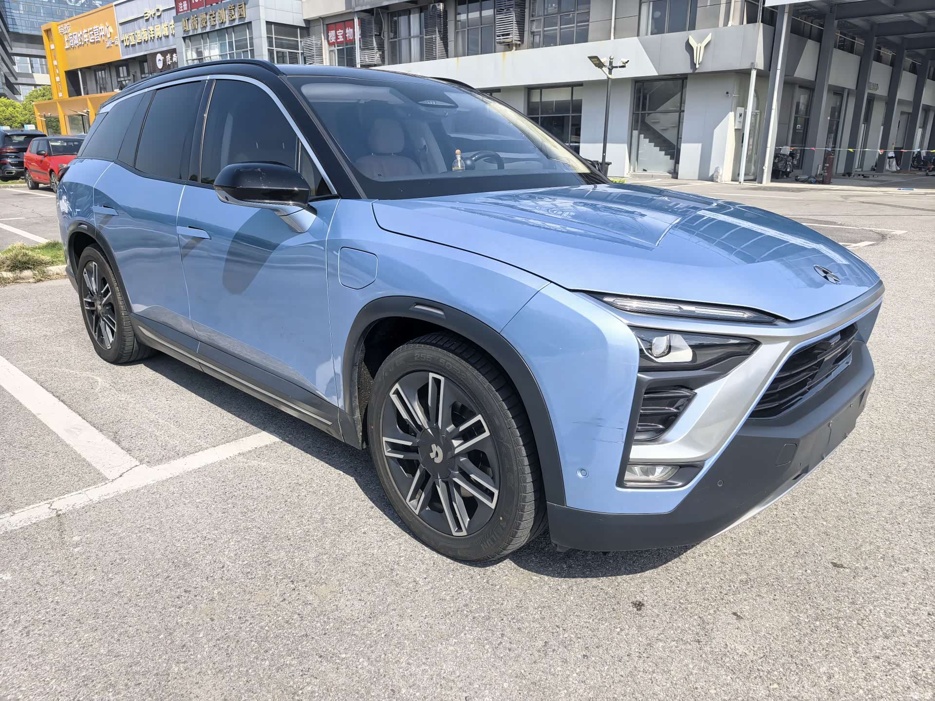 NIO ES8, 2019 3