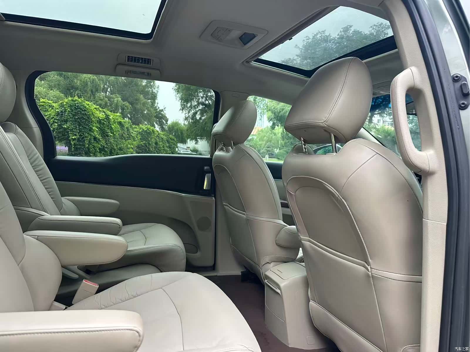 Buick GL8, 2015 15