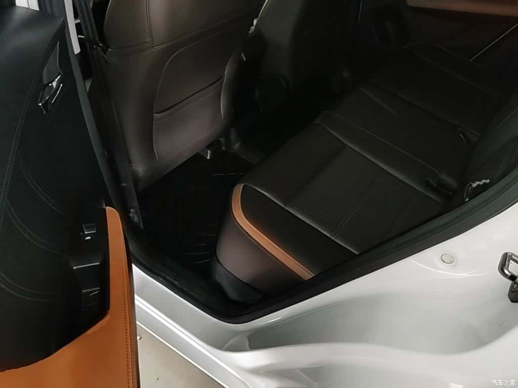 BYD E2, 2021 17