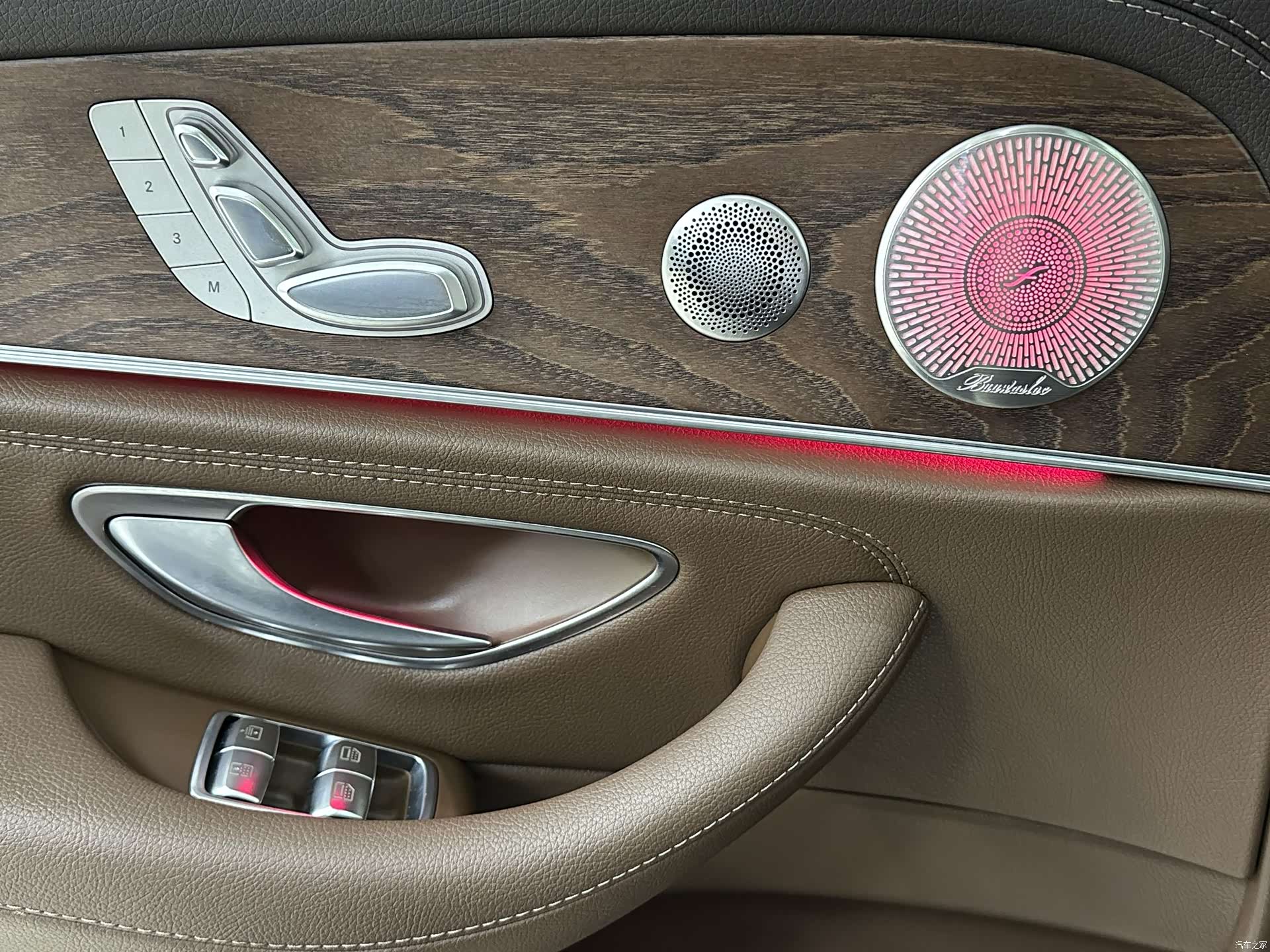Mercedes-Benz E-Class, 2022 22