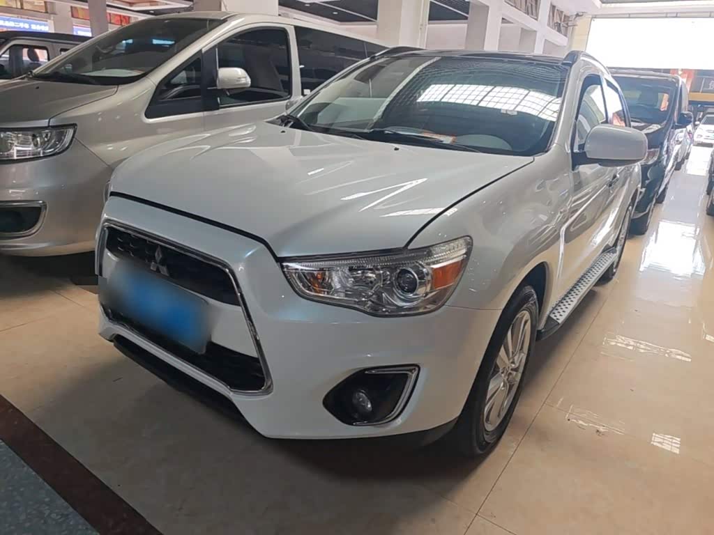 Mitsubishi ASX 2013 2.0L CVT Luxury