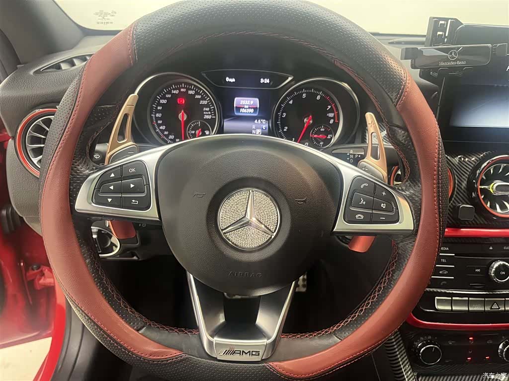 Mercedes-Benz CLA, 2018 11