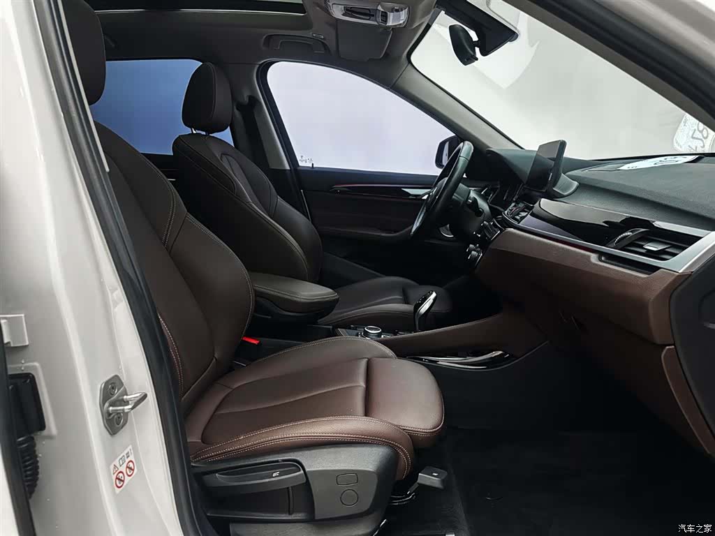 BMW X1, 2021 16
