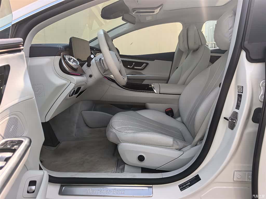 Mercedes-Benz EQE, 2025 2