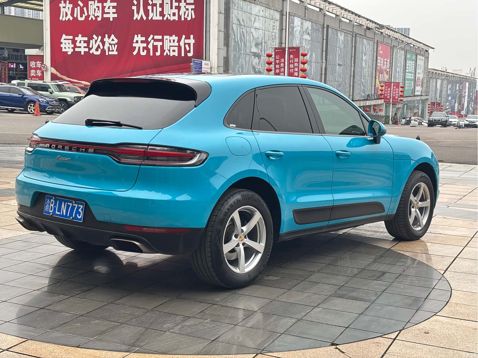 Porsche Macan, 2020 все фото