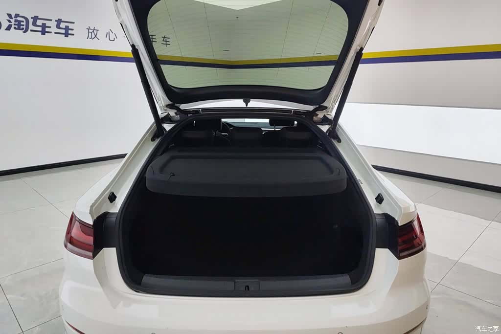 Volkswagen CC, 2023 4