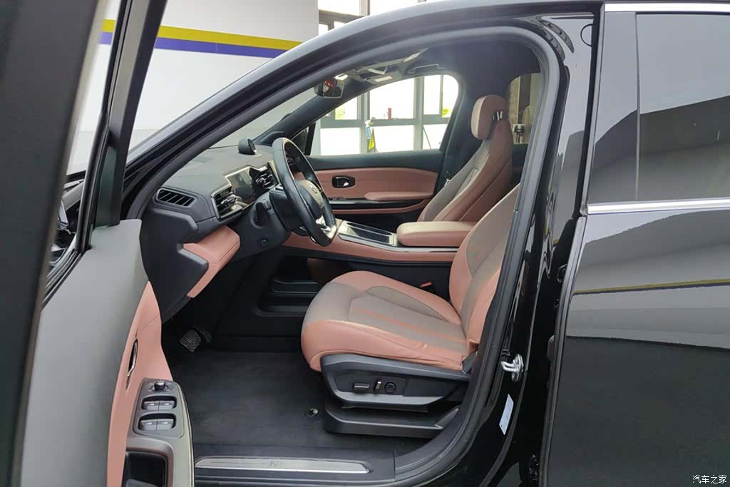 NIO EC6, 2022 9
