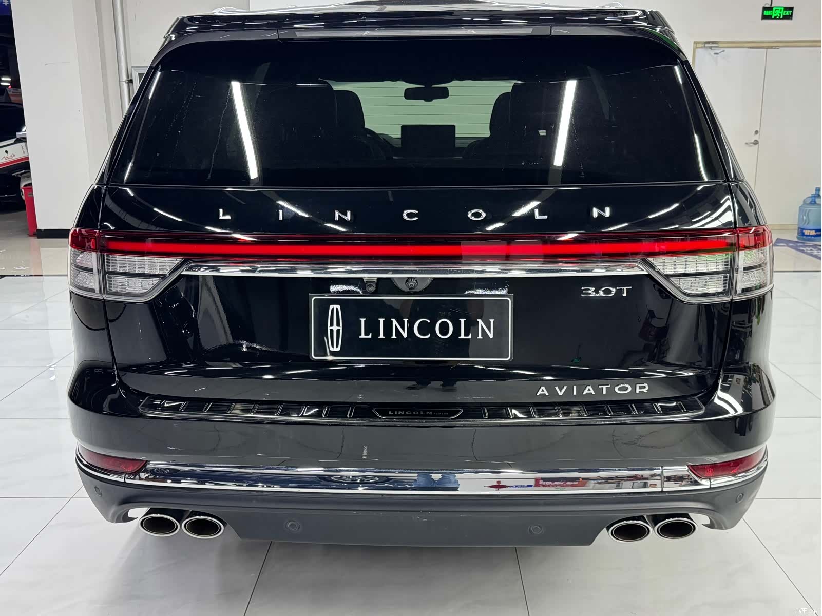 Lincoln Aviator, 2021 все фото