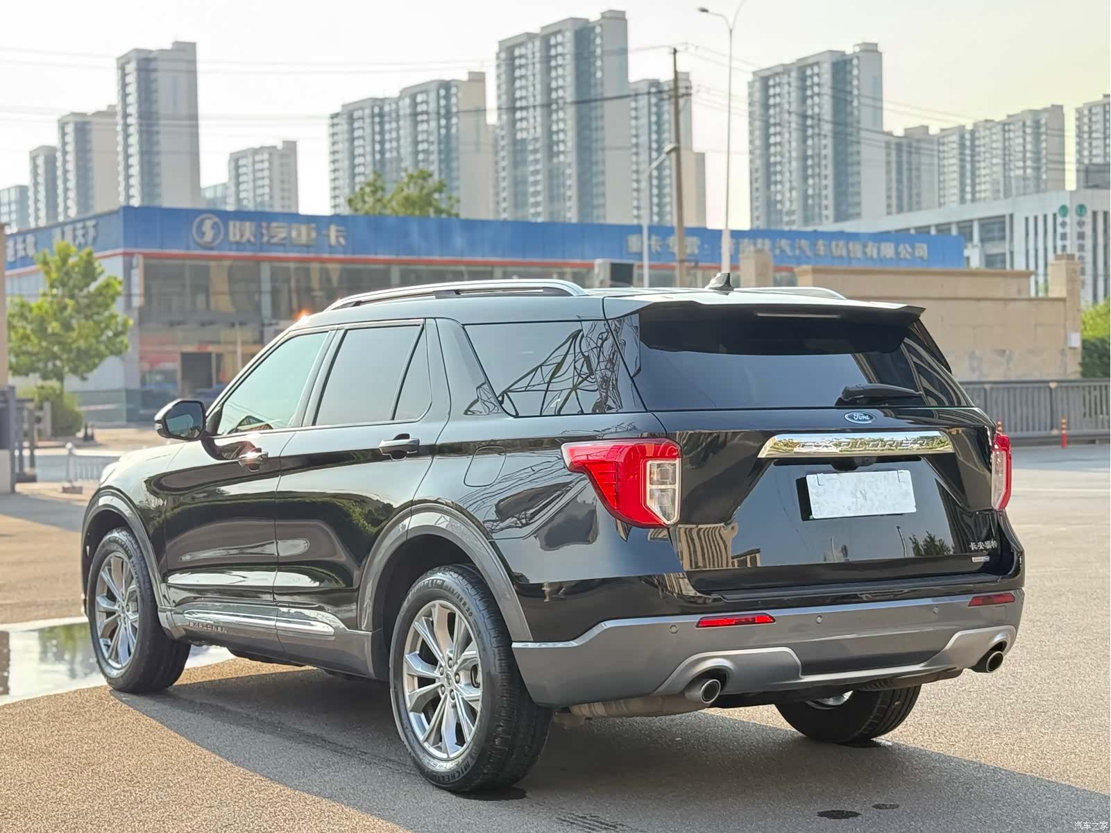 Ford Explorer, 2021 12
