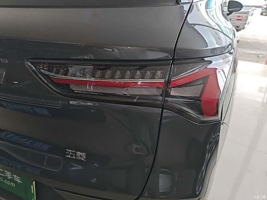 Wuling Starlight, 2024 8