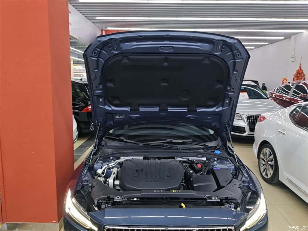 Volvo S60, 2023 20