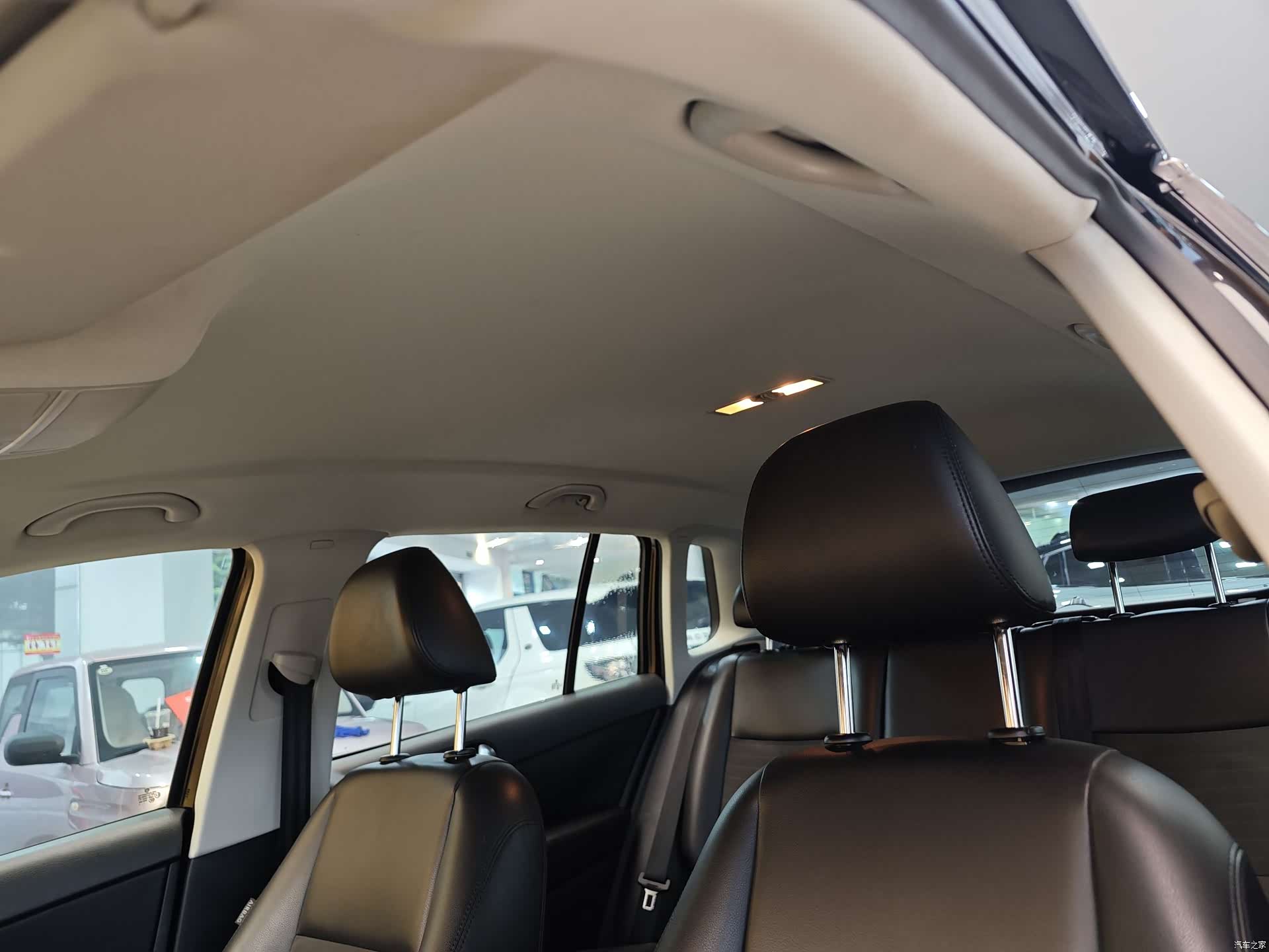 Volkswagen Tiguan, 2014 12