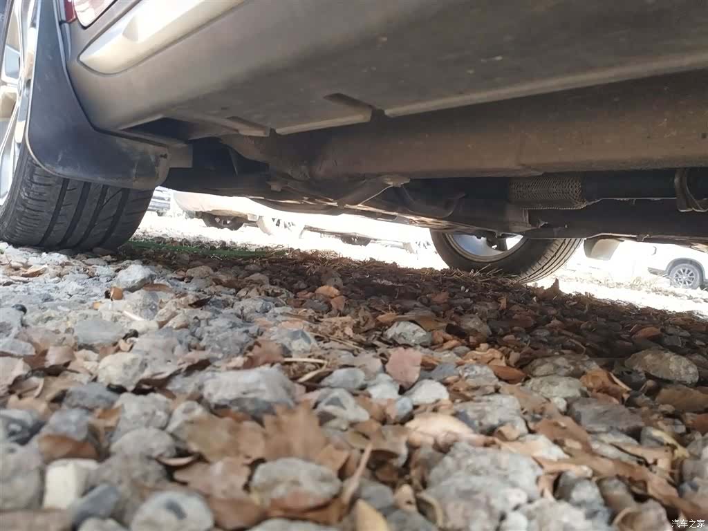 Geely S1, 2019 19