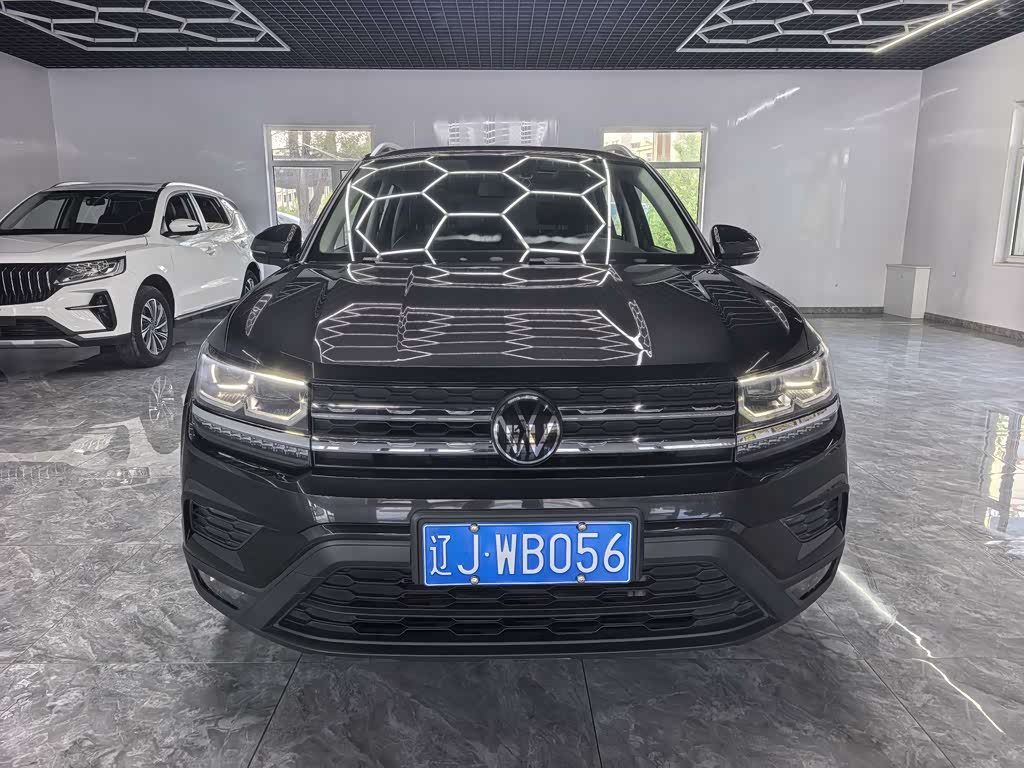 Volkswagen Tharu