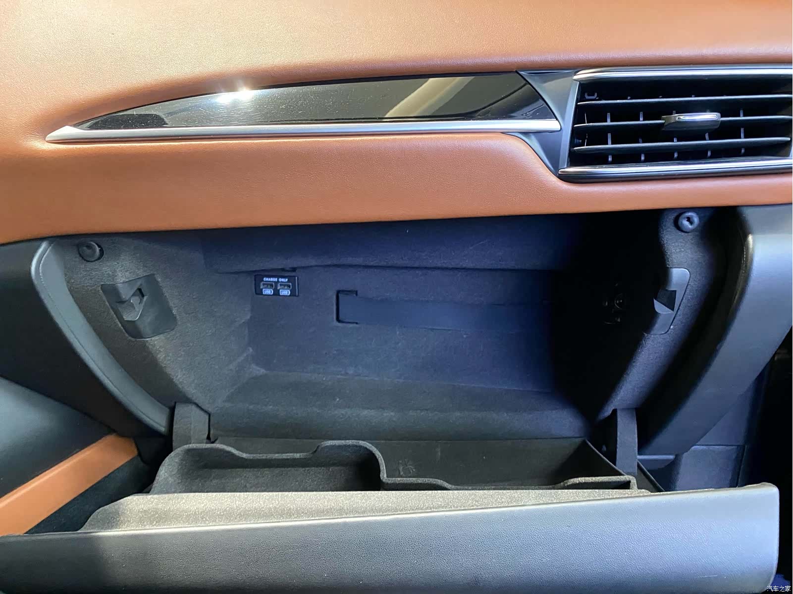 Maserati Levante, 2017 39