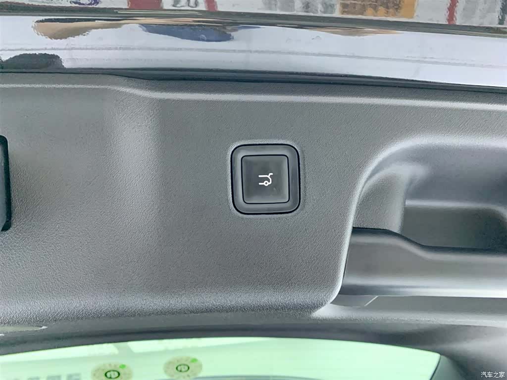 Leapmotor C16, 2025 10