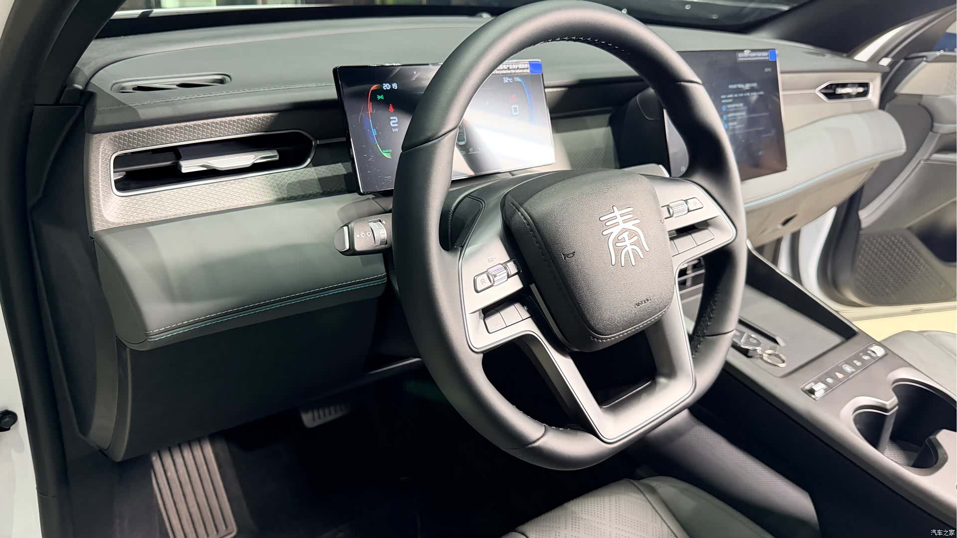 BYD Qin, 2026 11
