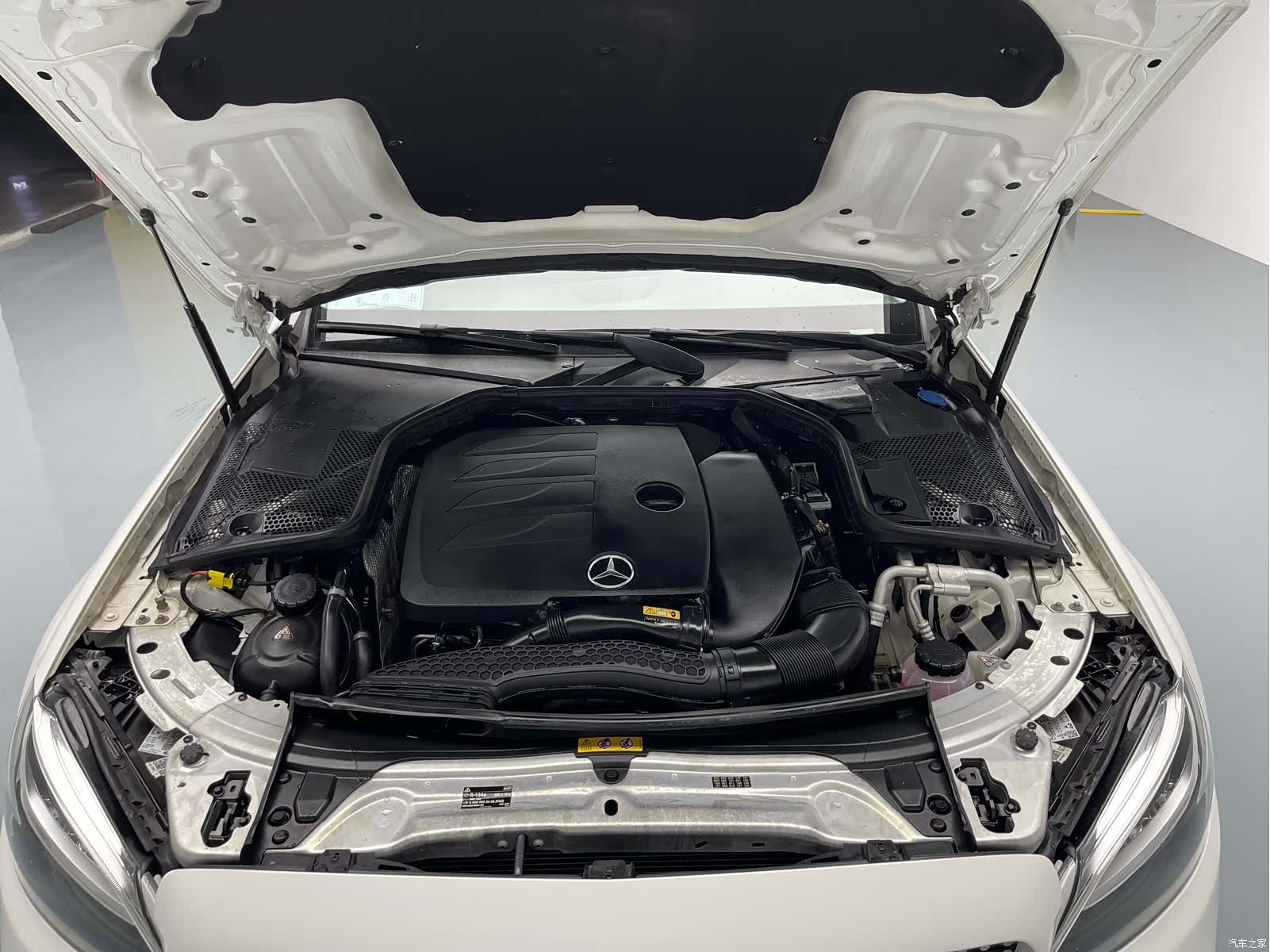 Mercedes-Benz C-Class, 2020 13