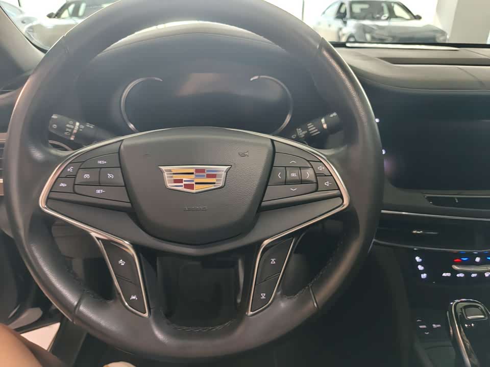 Cadillac CT6