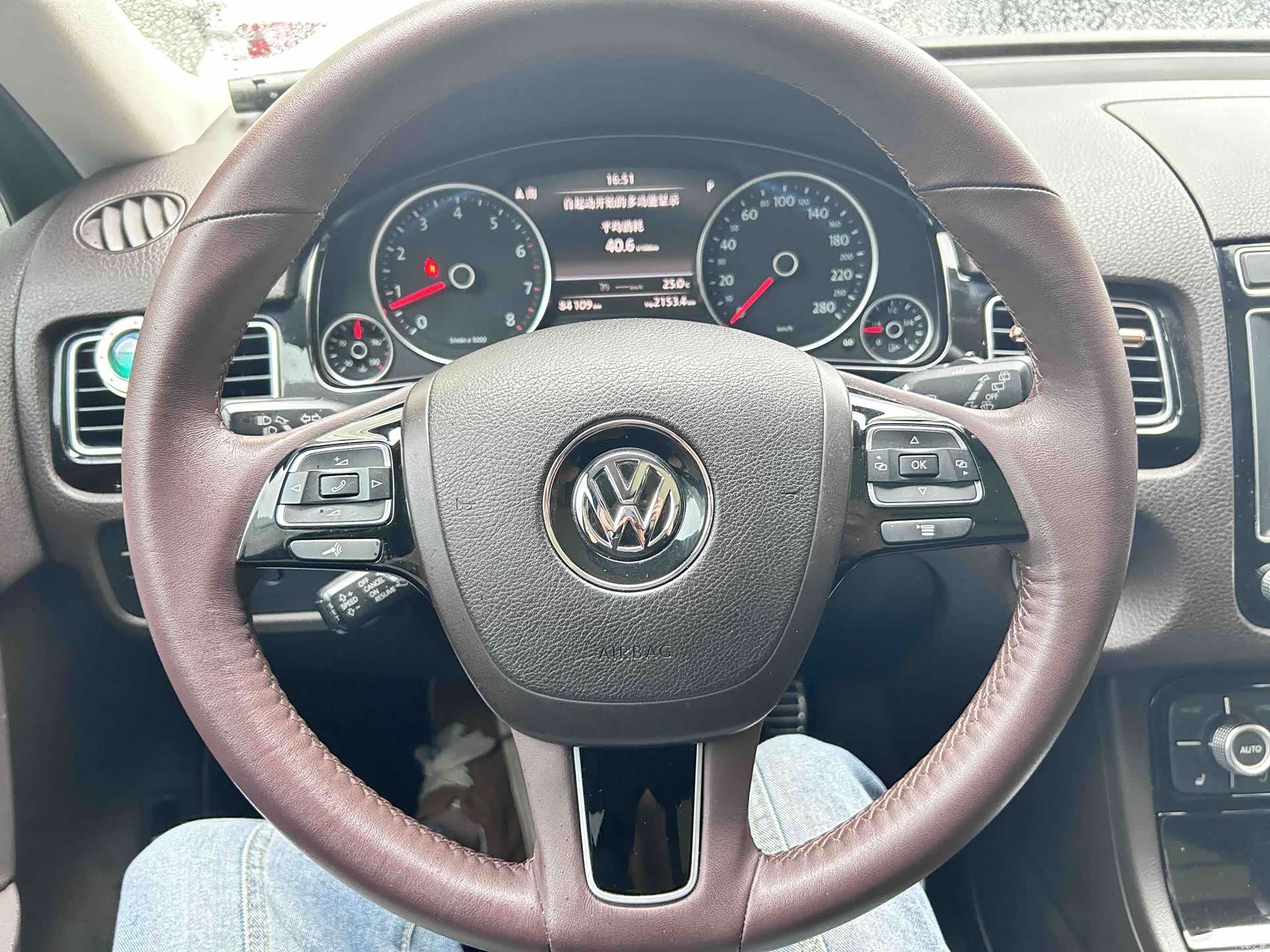 Volkswagen Touareg, 2018 13