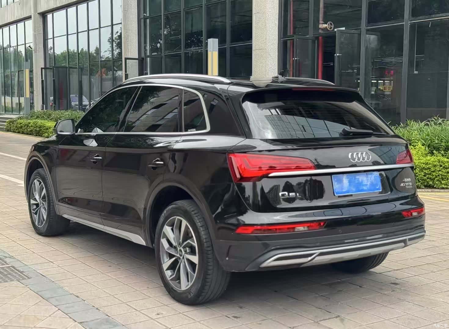 Audi Q5L, 2022 4