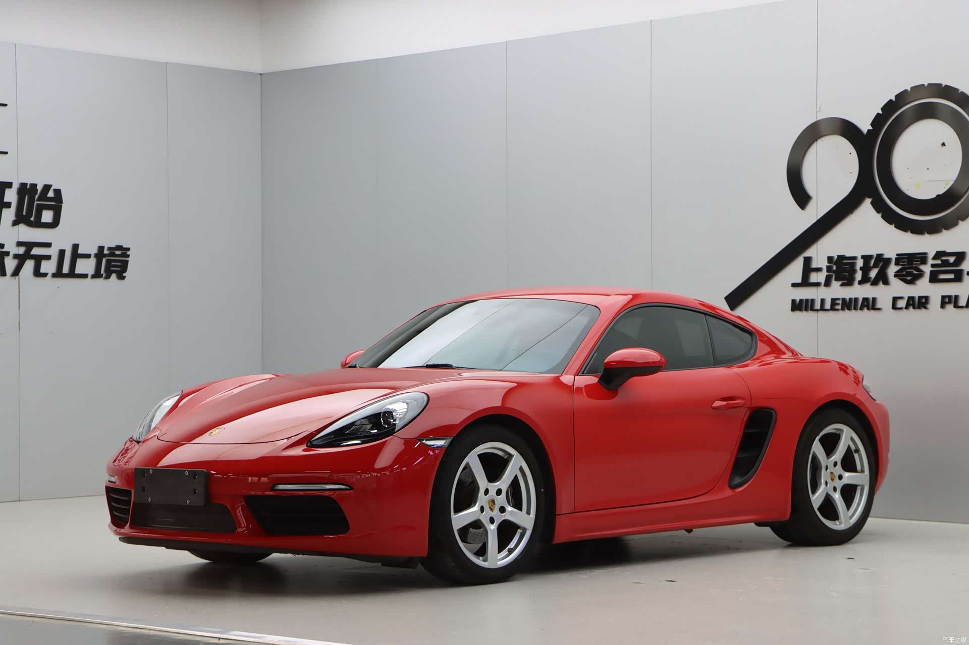 Porsche Cayman, 2019 3
