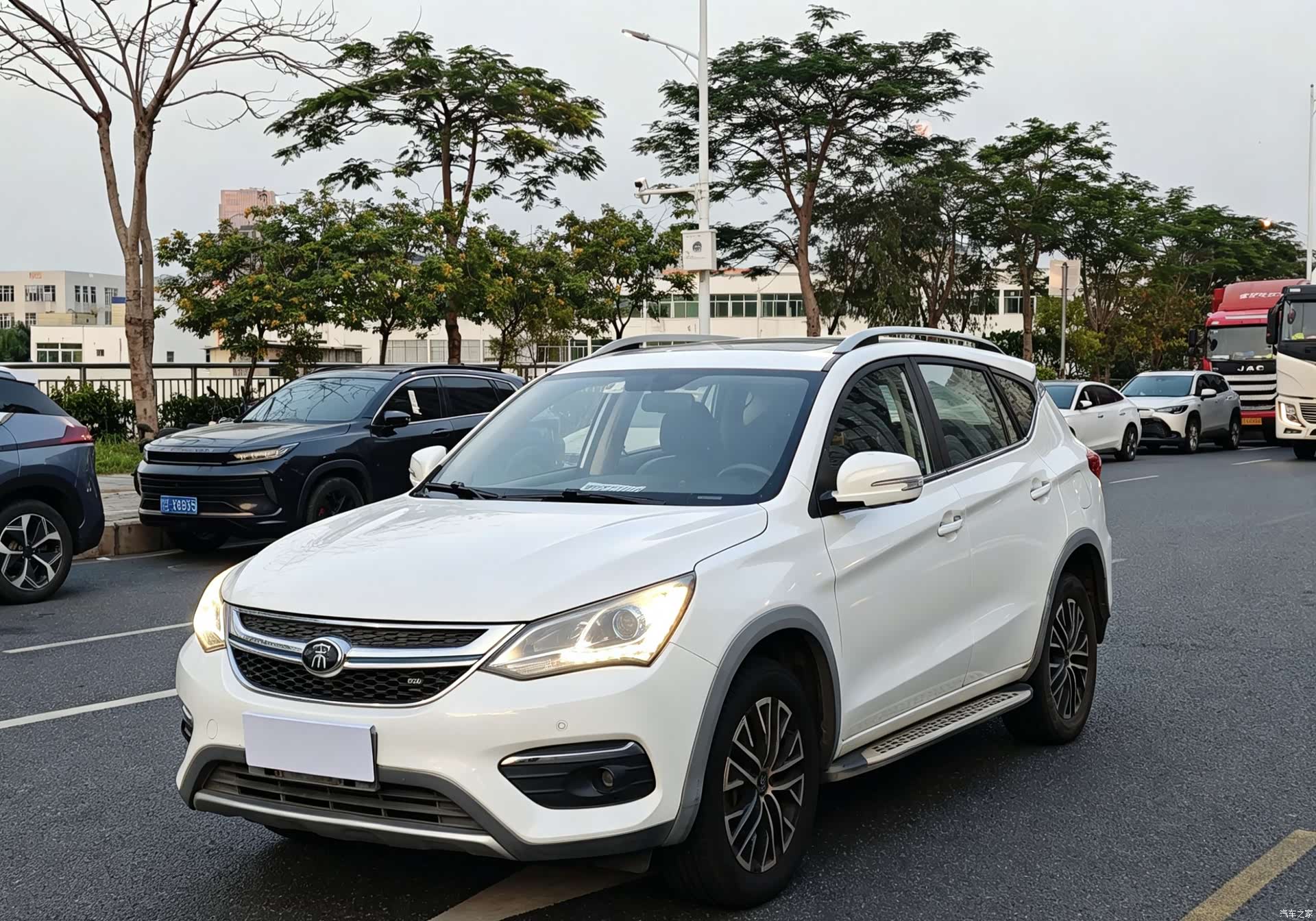 BYD Song
